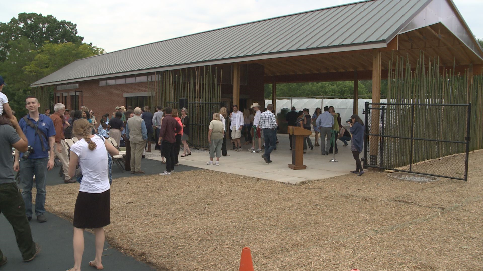 CAC Beardsley Farm opens new outdoor classroom space